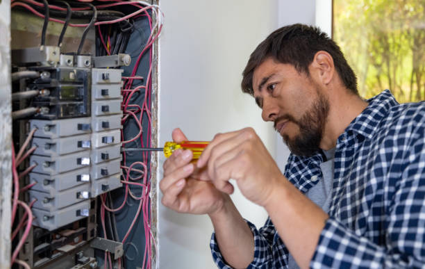 Best Circuit Breaker Repair  in Edneyville, NC